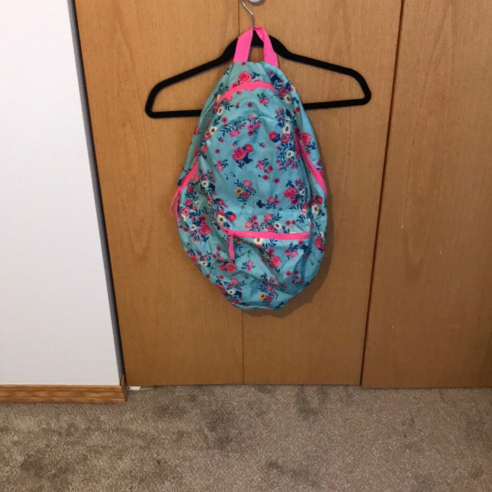 Foldable floral backpack